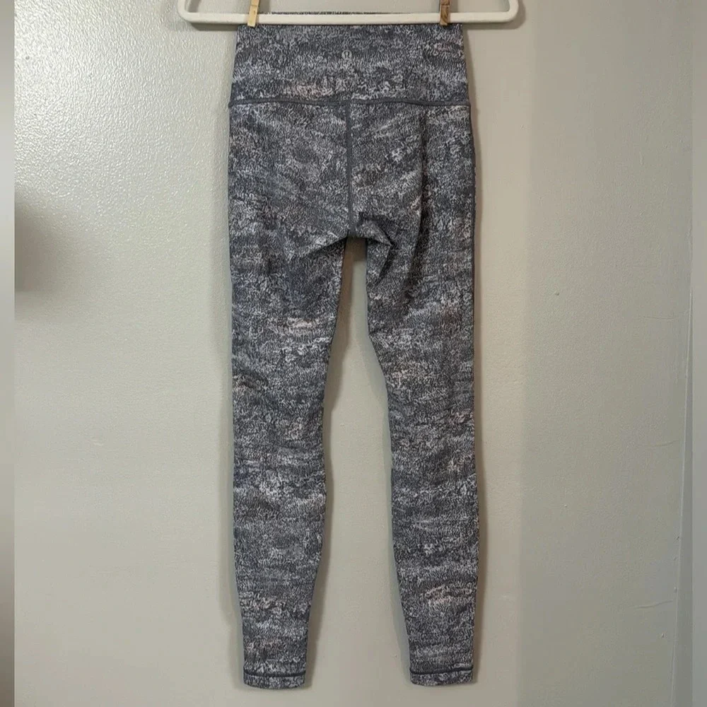 Lululemon Wunder Under High-Rise Tight 28